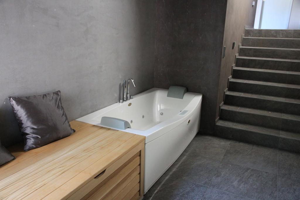 Apartamento Blue House Relax Velké Popovice Exterior foto